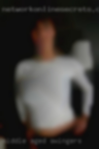middle aged swingers looking sex in Uvalde TX for fun middle aged swingers looking sex in Uvalde TX for fun