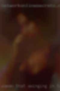 woman that swinging in to get fuck in the but